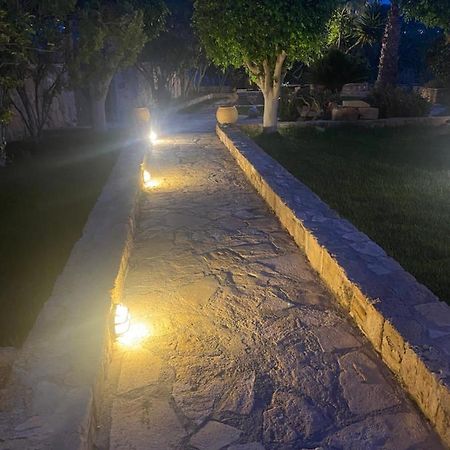 Pistachio Guesthouse, Παραδοσιακός Ξενώνας Vathi  Ngoại thất bức ảnh